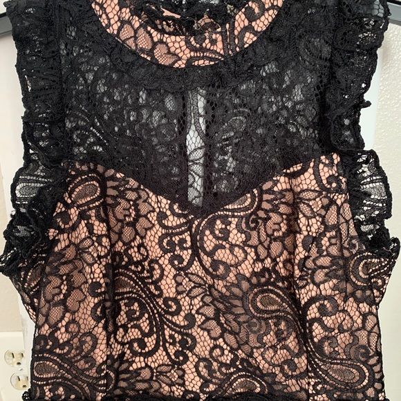 Boutique Lace Dress L - Picture 3 of 5